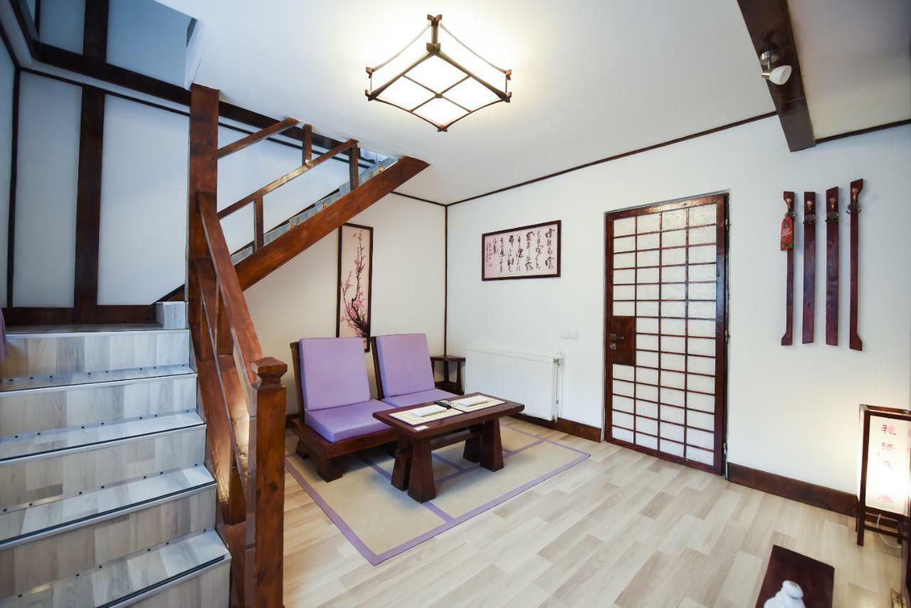 Готель Casa Lily - Japanese Retreat Сігішоара Екстер'єр фото